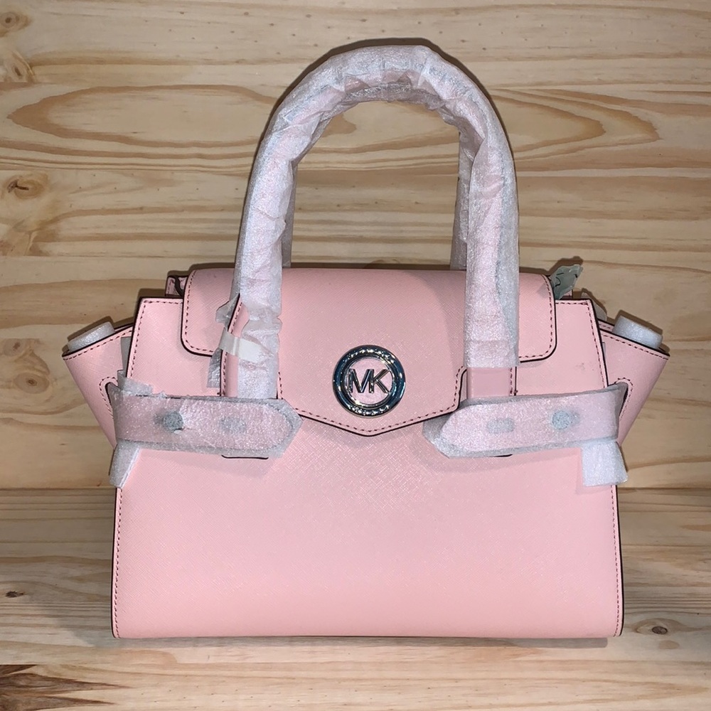Michael Kors - Picture 2 of 7